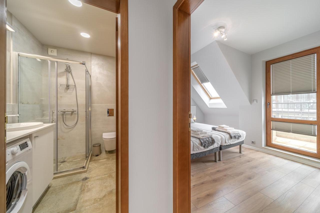Magdalena - Two Bathrooms, Perfect Center